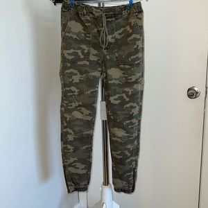 Women’s Camo Jeans